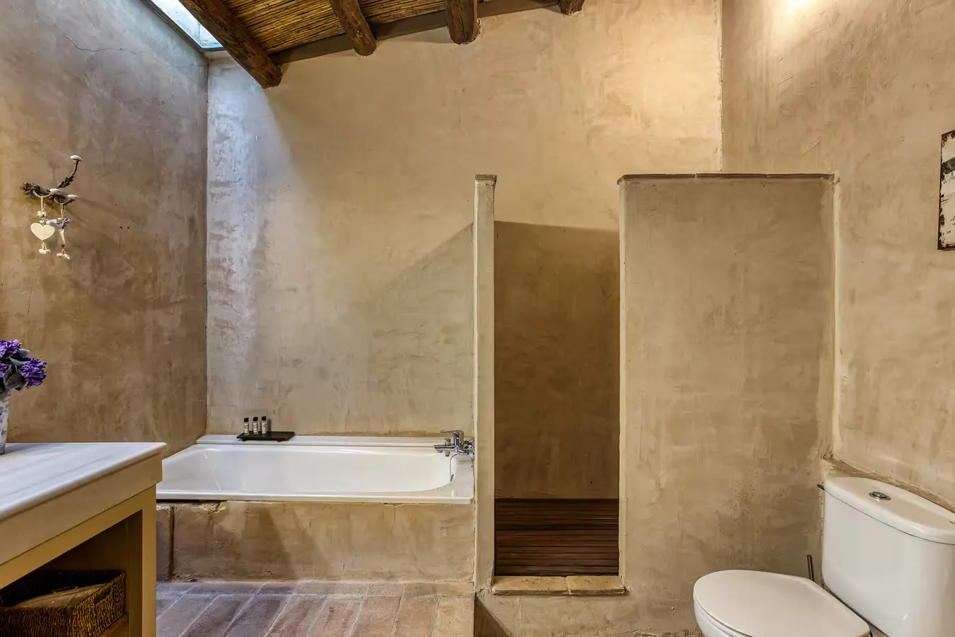 En-suite bathroom